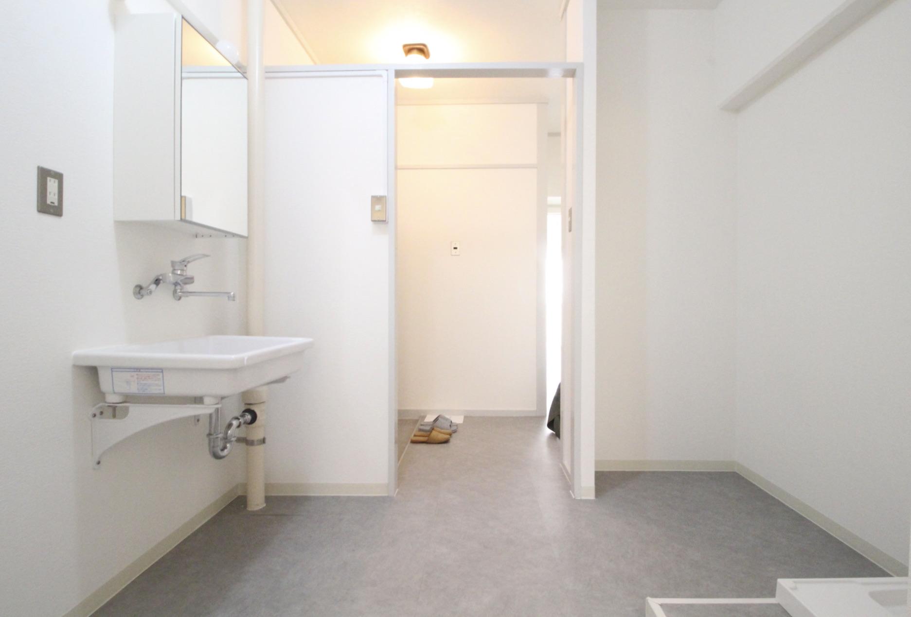 神戸市垂水区塩屋町の賃貸物件/ゆったり広めな洗面スペース