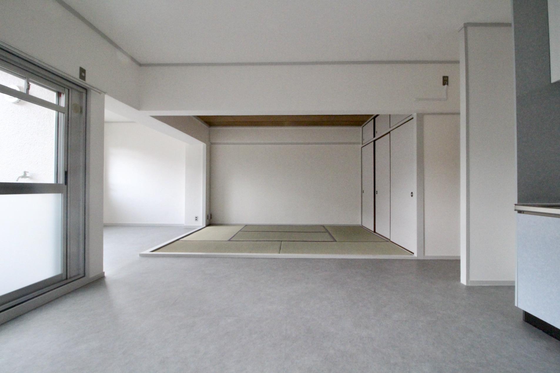 神戸市垂水区塩屋町の賃貸物件/LDKの一角にあるフラットな和室