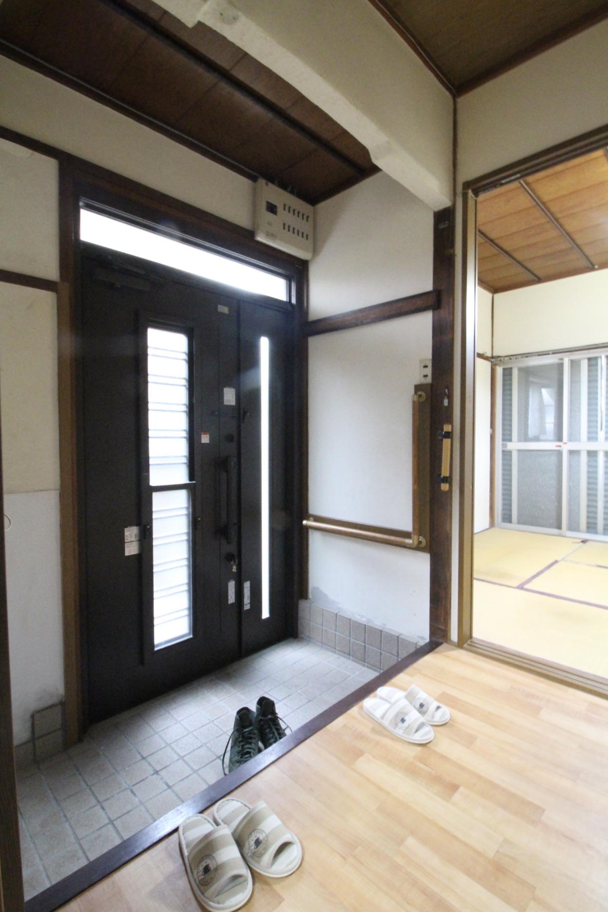 玄関
