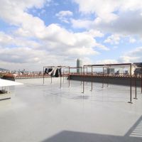 神戸市中央区北野町の賃貸物件/燦々と太陽の光が当たる屋上に洗濯物や布団も干せます