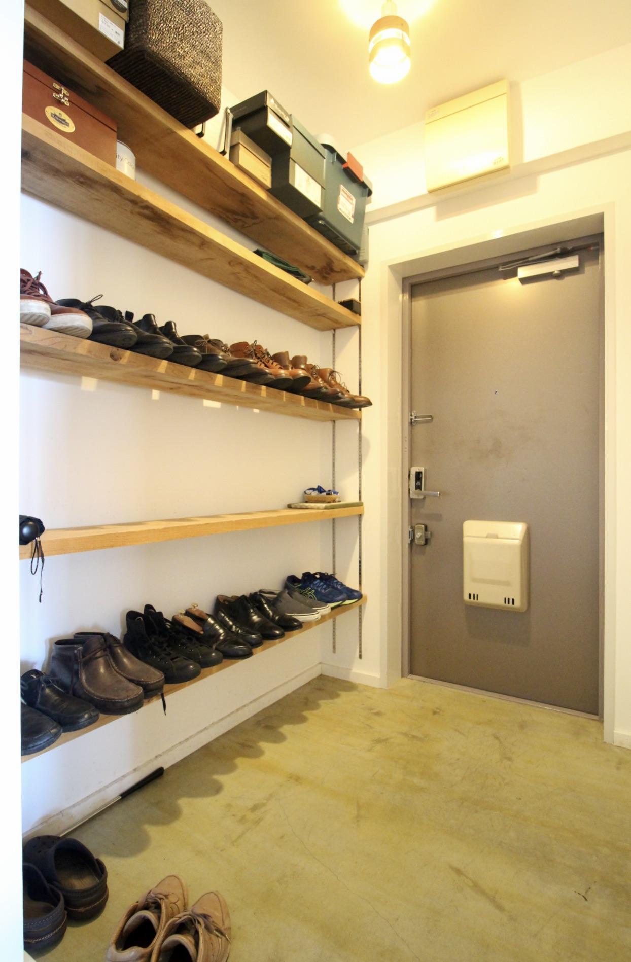 神戸市垂水区塩屋町の売買物件/玄関には靴棚も