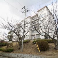 神戸市垂水区塩屋町の売買物件/春には桜が満開に
