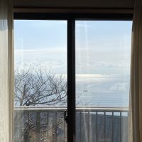 神戸市垂水区塩屋町の売買物件/3階主寝室から。船が行き交う日常風景。