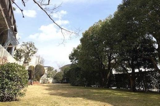 耕作以外O.K.な共用庭もあります。BBQもできちゃう