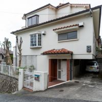 西宮市甲陽園西山町の売買物件/坂の上の上に佇む一戸建て