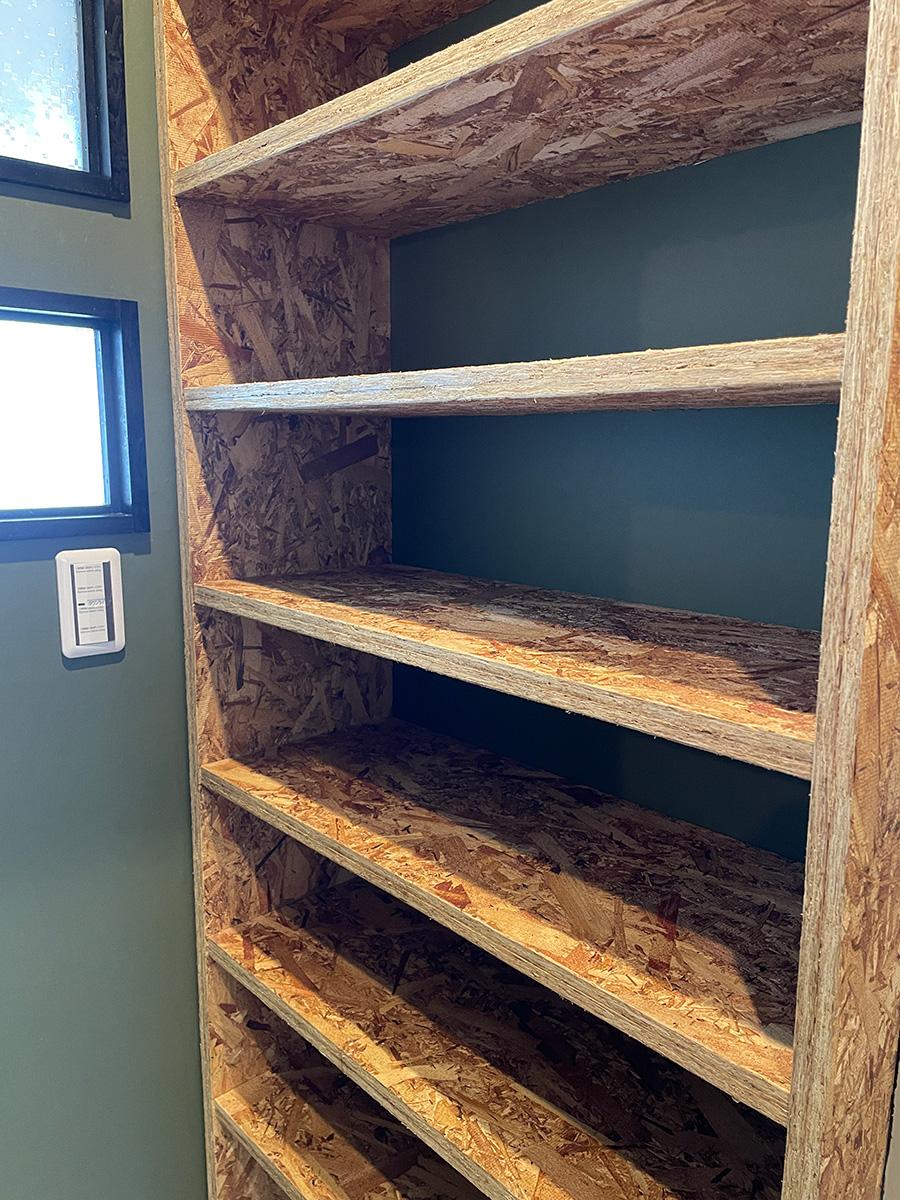 神戸市北区ひよどり台の売買物件/靴以外もいろいろ収納できて便利