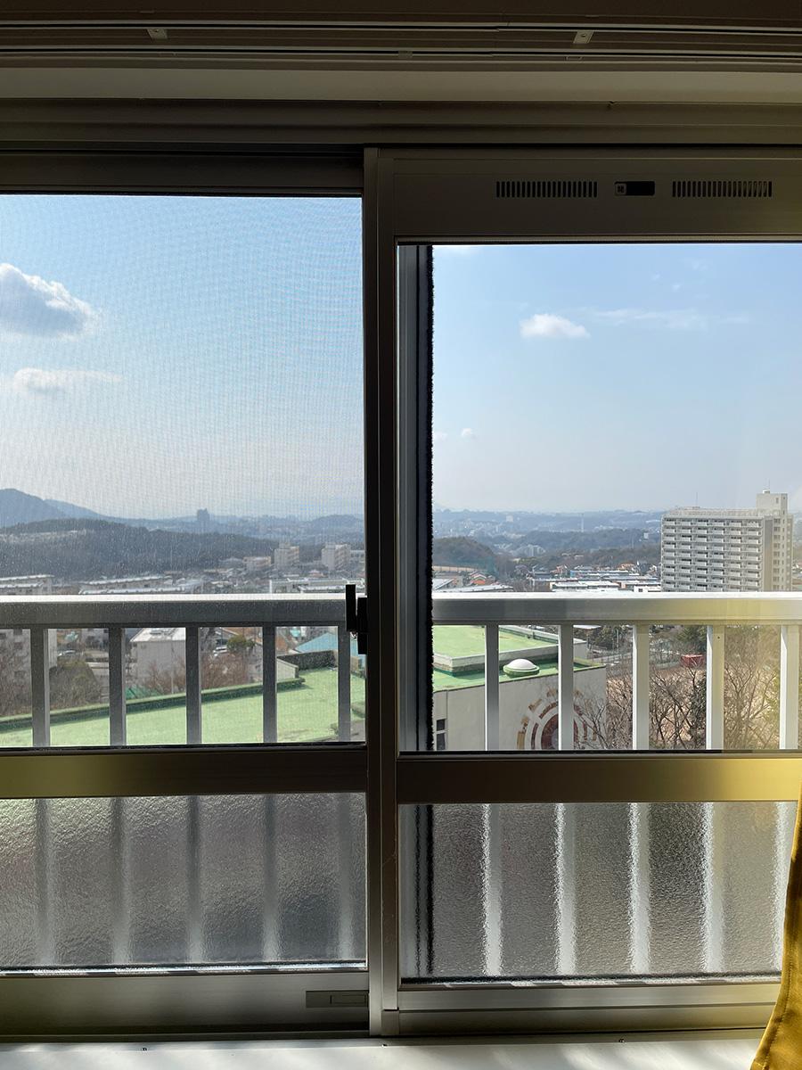 神戸市北区ひよどり台の売買物件/洋室からも気持ちいいビューを楽しめます