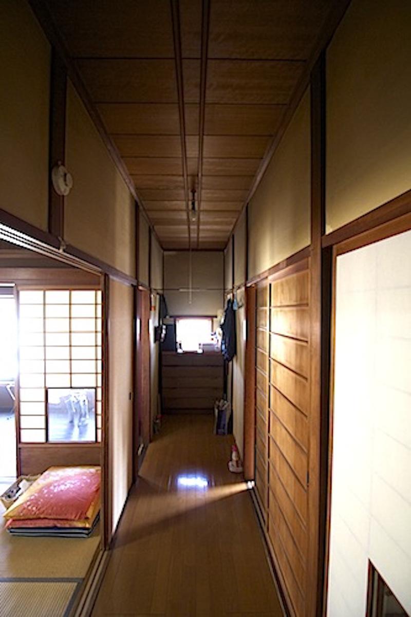 神戸市北区鈴蘭台北町の売買物件/趣のある廊下