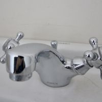 加古郡播磨町北本荘の賃貸物件/ドアハンドルもレトロで素敵