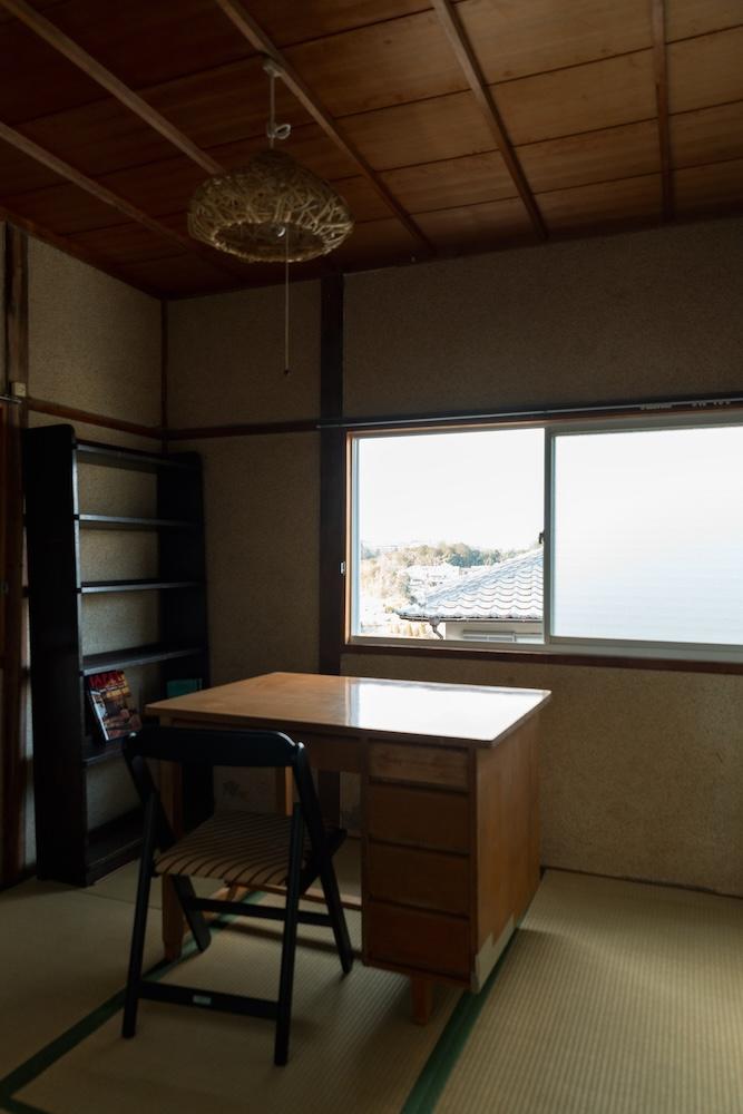 宝塚市長尾台の賃貸物件/2階　4畳半の和室