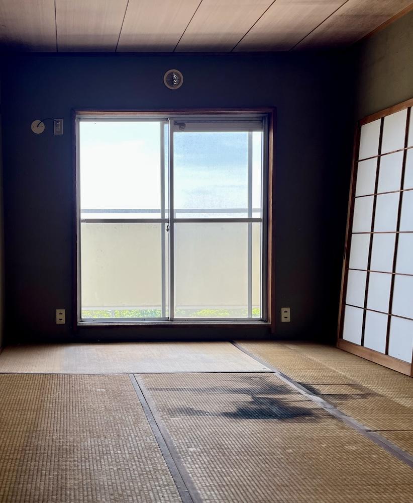神戸市須磨区一ノ谷町の売買物件/畳も全面的に傷んでおります。