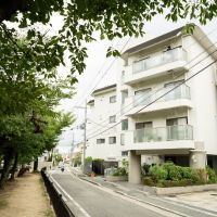 西宮市樋之池町の売買物件/桜並木沿いのレトロマンション