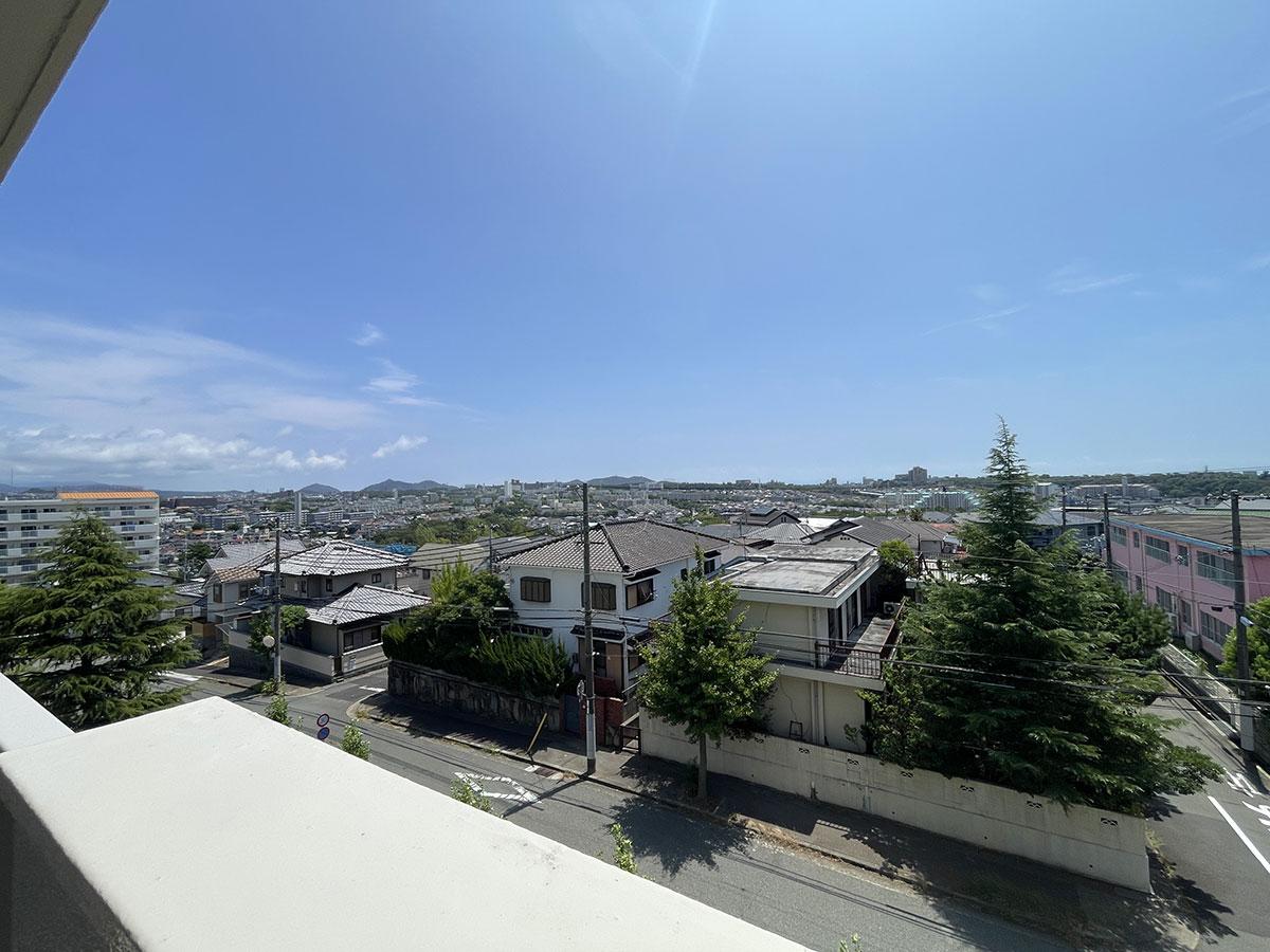 神戸市垂水区神陵台の売買物件/スカッと抜けた空