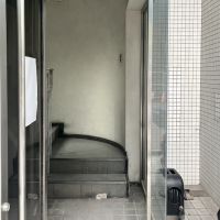 神戸市中央区花隈町の賃貸物件/正面エントランス