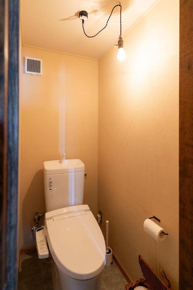 神戸市灘区六甲山町西谷山の売買物件/トイレ