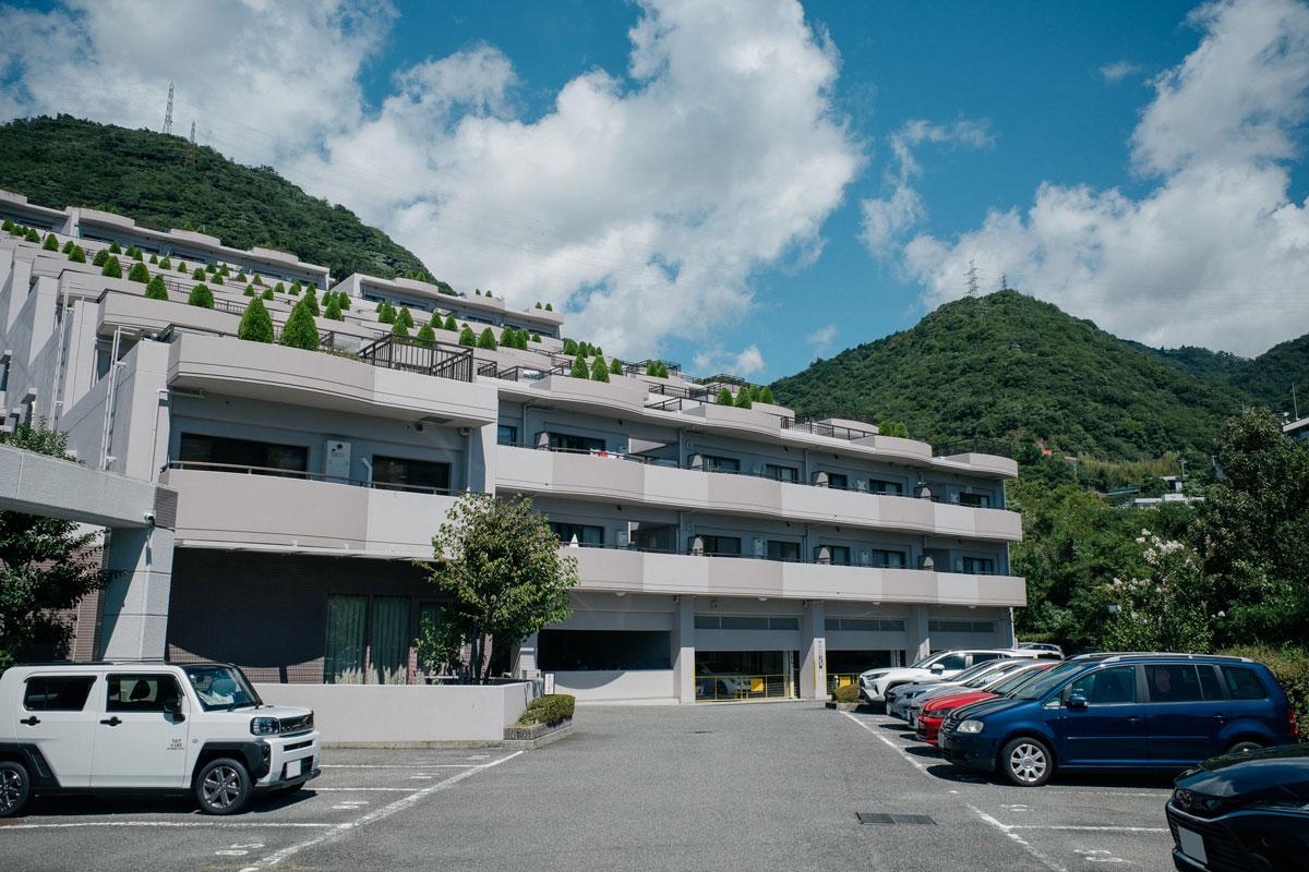 神戸市灘区篠原台の売買物件/駐車場の空きは現在あり。