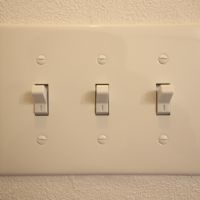 神戸市東灘区鴨子ヶ原の賃貸物件/トグルスイッチ