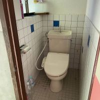 神戸市北区淡河町勝雄の売買物件/トイレは母屋の外の廊下にあります