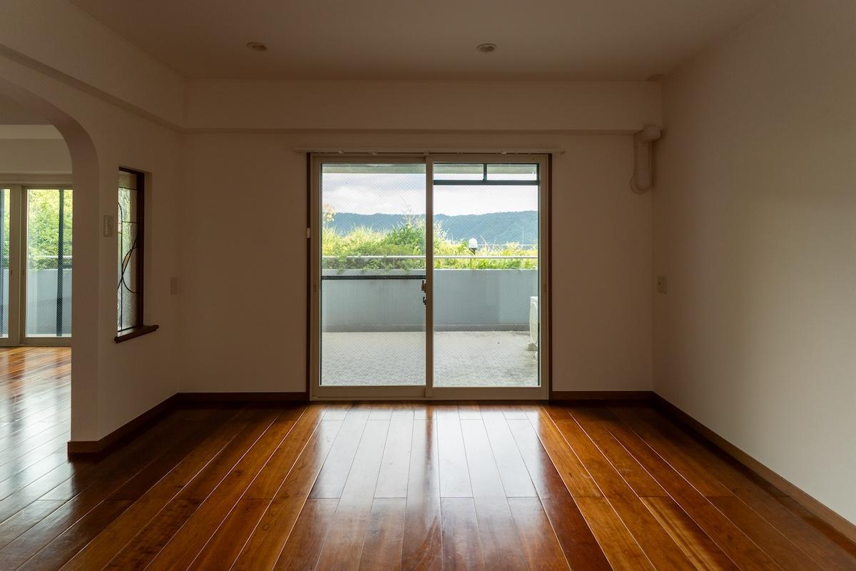 宝塚市花屋敷松ガ丘の賃貸物件/自然豊かな景色を眺めながら芸術に浸りたい