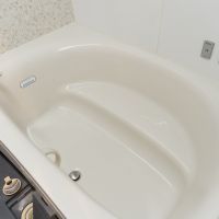 宝塚市花屋敷松ガ丘の賃貸物件/マイクロバブル機能のあるゆったりとした浴槽