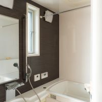 宝塚市花屋敷荘園の賃貸物件/お風呂もゆったり。浴室乾燥付き