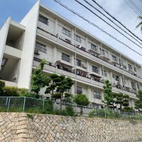 神戸市灘区鶴甲の売買物件/団地の中にメゾネット？！