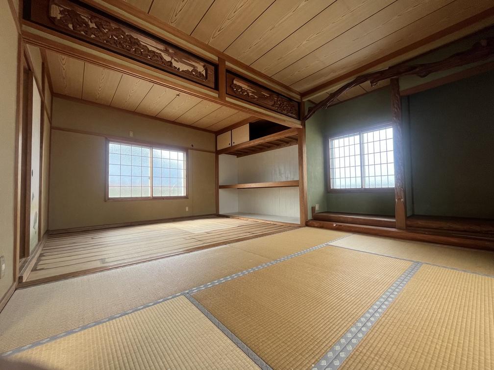 神戸市垂水区舞子坂の売買物件/3階の和室は生活スペースに。まるっと洋室に変えても良さそう