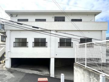 神戸市垂水区舞子坂の売買物件/余白と暮らす、職住一体ビル