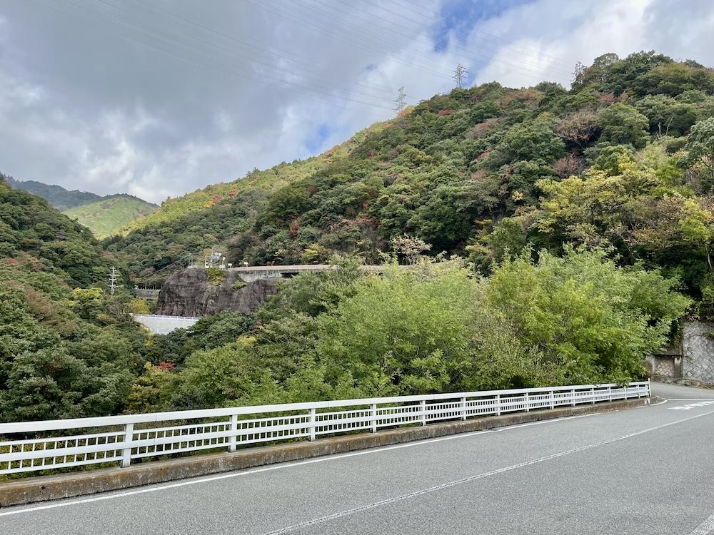 神戸市灘区篠原台の売買物件/大月大橋から六甲山系を見る