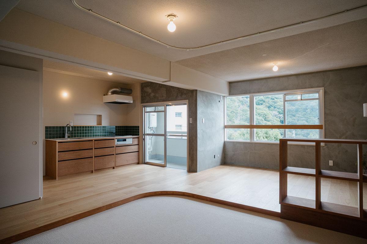 神戸市東灘区住吉台の売買物件/スケルトンからのリフォームなので、天井が高い