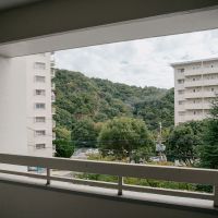 神戸市東灘区住吉台の売買物件/キッチンからは山側が