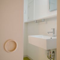 神戸市東灘区住吉台の売買物件/引き戸のノブは木製。