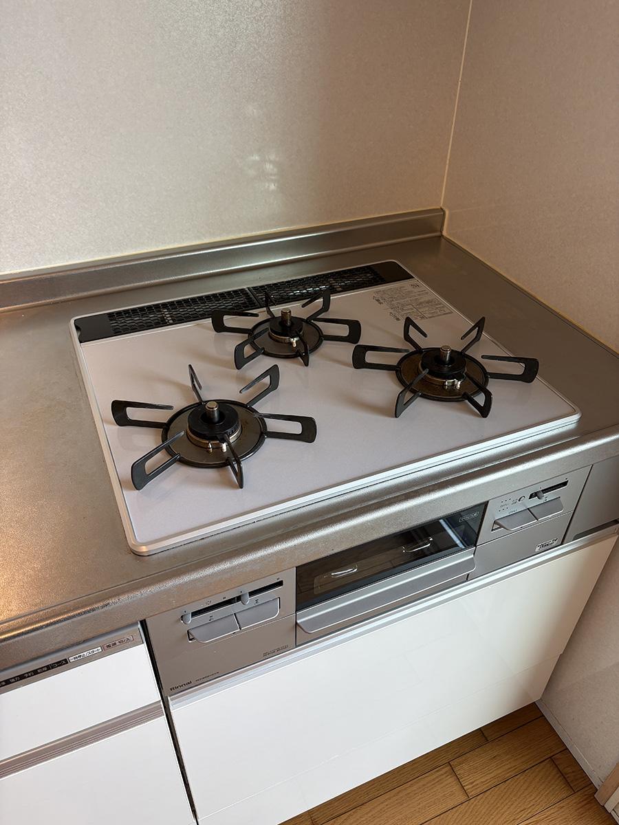 淡路市久留麻の売買物件/コンロ