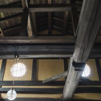 神戸市北区有野町唐櫃の売買物件/上部の円形窓が和モダンな雰囲気