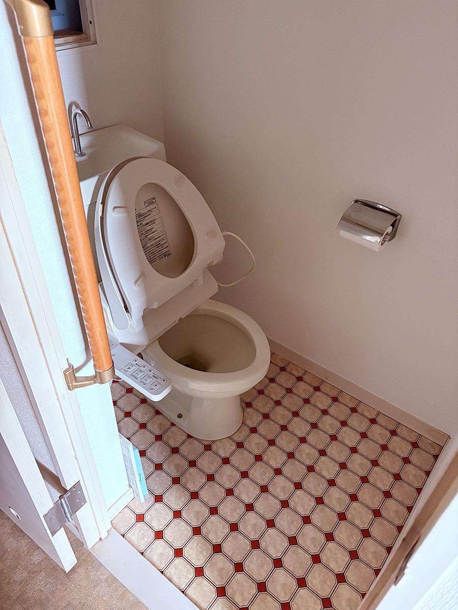 明石市中崎の売買物件/トイレ