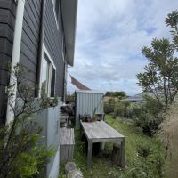 西宮市甲陽園目神山町の売買物件/庭の納谷。