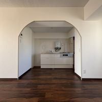 明石市東野町の売買物件/開口の形がかわいい