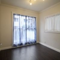 芦屋市東山町の売買物件/2階洋室。