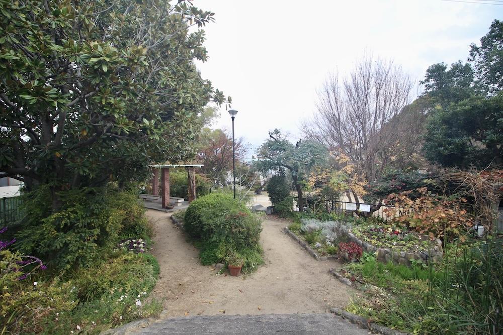 芦屋市東山町の売買物件