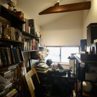 神戸市灘区寺口町の売買物件/北西側洋室は納戸や仕事部屋に◎