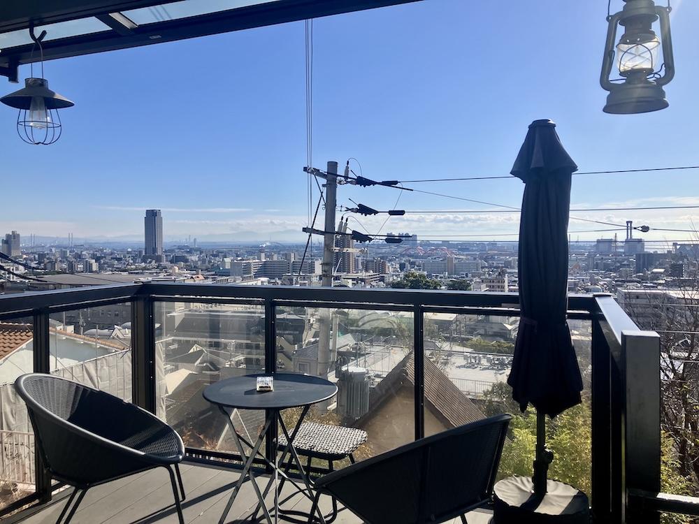 神戸市灘区寺口町の売買物件/2階バルコニーから街を一望。夜景も◎