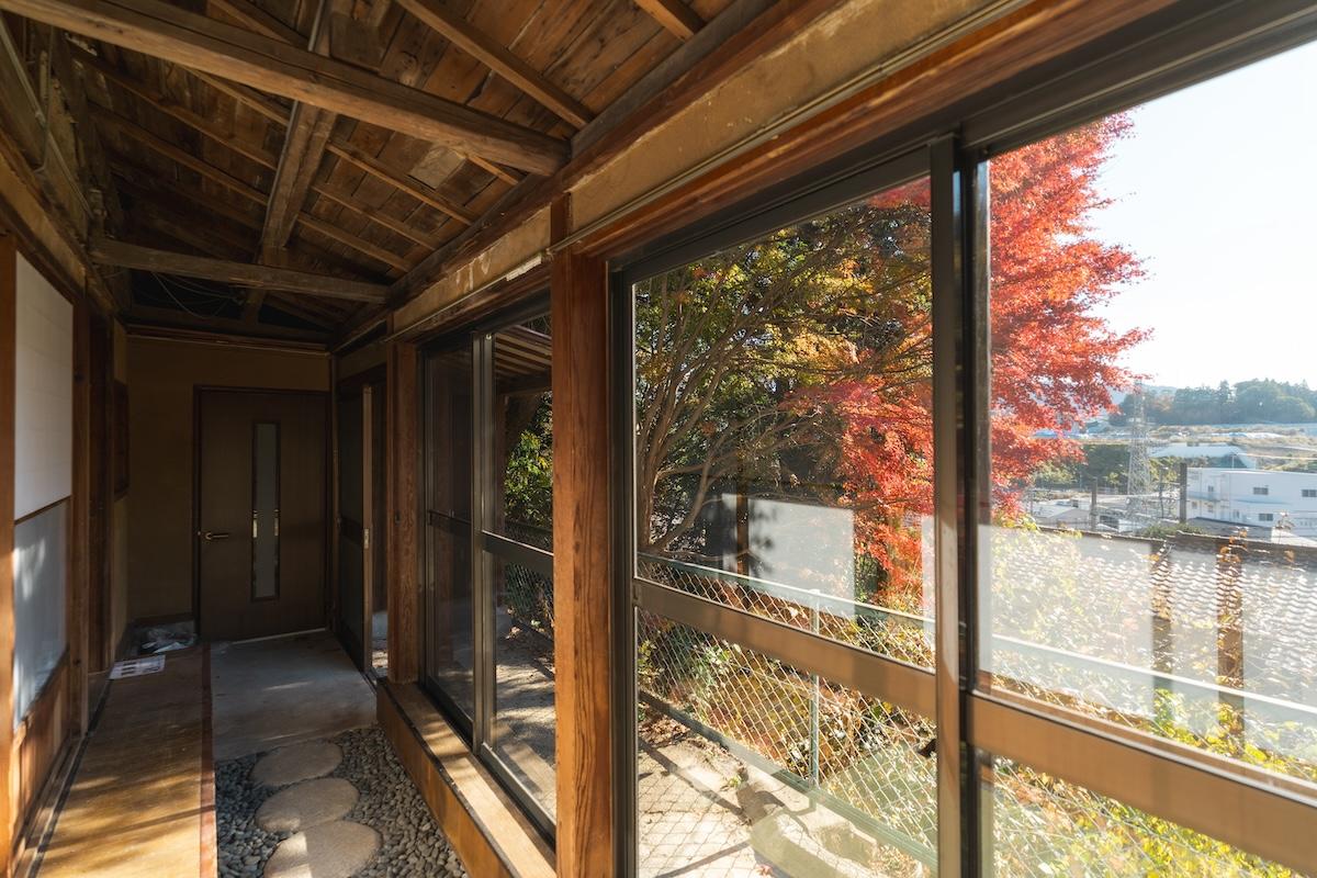 神戸市北区鈴蘭台西町の売買物件/飛び石を歩きながら非日常の世界へ