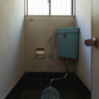 神戸市北区鈴蘭台西町の売買物件/2階トイレ。和式です。