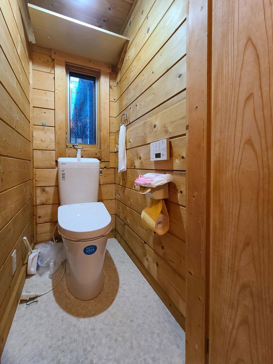 三田市母子の売買物件/1Fトイレ