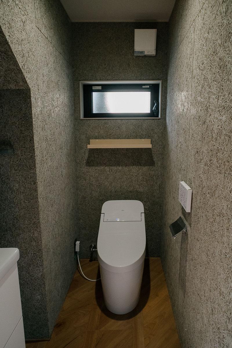 神戸市東灘区渦森台の売買物件/1Fトイレ