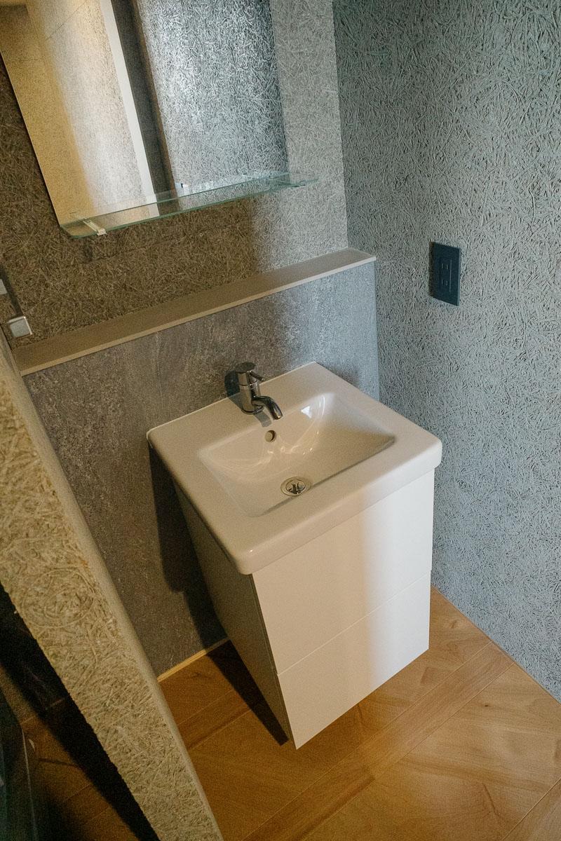 神戸市東灘区渦森台の売買物件/2F洗面