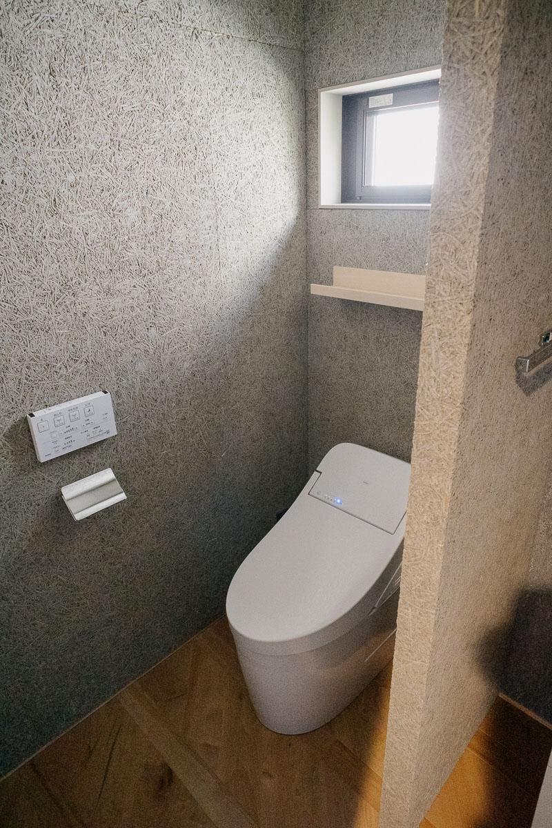 神戸市東灘区渦森台の売買物件/2Fトイレ