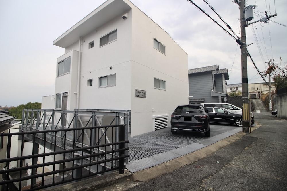 芦屋市東山町の売買物件/外観