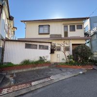 神戸市垂水区美山台の売買物件/外観と駐車スペース