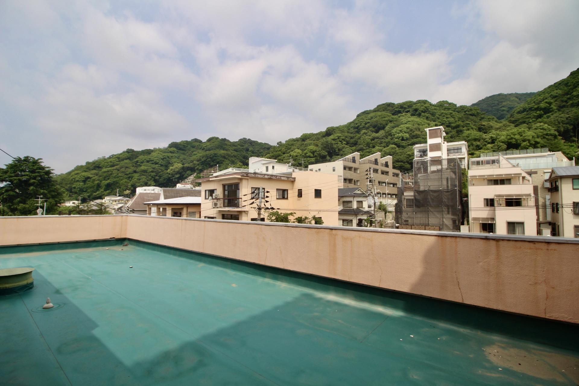 神戸市中央区北野町の売買物件/北側には、北野の山並みが広がります